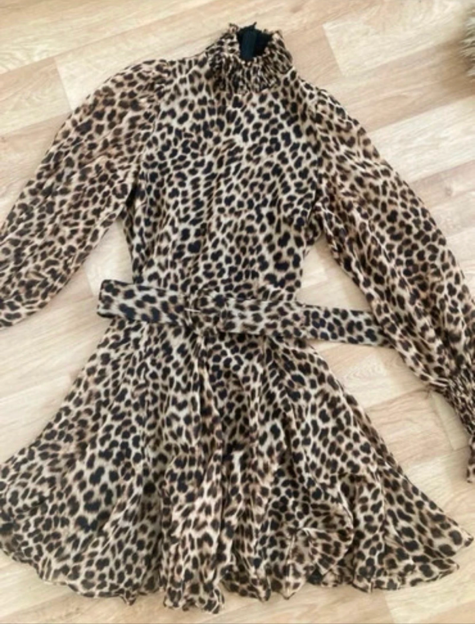 Robe léopard Zara 🐆 